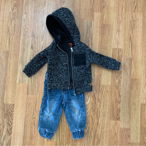 7 for All Mankind jeans, tee, and zip up - Picture 2 of 4